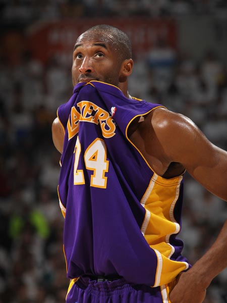 虎口抢食 虎口抢食